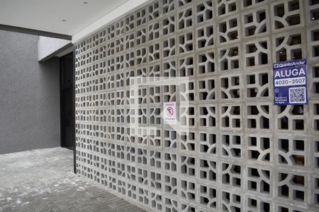 Plaquinha de kitnet/studio para alugar com 1 quarto, 25m² em Centro, Curitiba