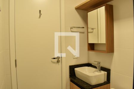 Banheiro do Stúdio de kitnet/studio para alugar com 1 quarto, 25m² em Centro, Curitiba