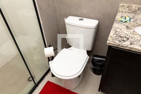 Banheiro de kitnet/studio à venda com 1 quarto, 25m² em República, São Paulo