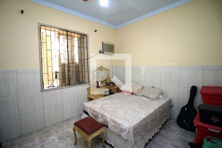 Quarto 1 de casa para alugar com 2 quartos, 110m² em Penha, Rio de Janeiro