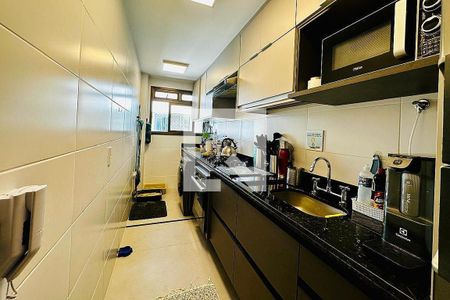 Apartamento à venda com 2 quartos, 66m² em Piratininga, Niterói