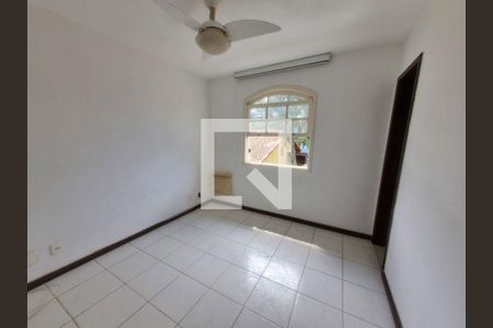 Casa à venda com 3 quartos, 105m² em Itaipu, Niterói
