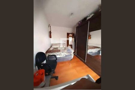 Casa à venda com 4 quartos, 77m² em Jardim das Vertentes, São Paulo