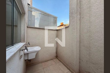 Casa à venda com 2 quartos, 93m² em Parque Sao Domingos, São Paulo