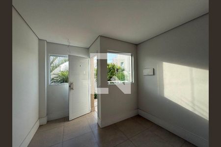 Casa à venda com 2 quartos, 93m² em Parque Sao Domingos, São Paulo