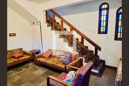 Casa à venda com 3 quartos, 170m² em Engenho do Mato, Niterói