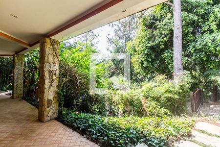 Sala  de casa à venda com 4 quartos, 730m² em Residencial Dez (Alphaville), Santana de Parnaíba