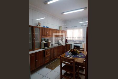 Casa à venda com 3 quartos, 176m² em Bosque da Saúde, São Paulo