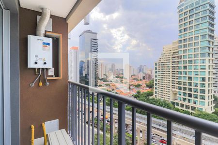 Varanda de kitnet/studio para alugar com 1 quarto, 26m² em Vila Cordeiro, São Paulo