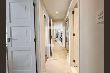 Corredor de apartamento à venda com 3 quartos, 130m² em Flamengo, Rio de Janeiro