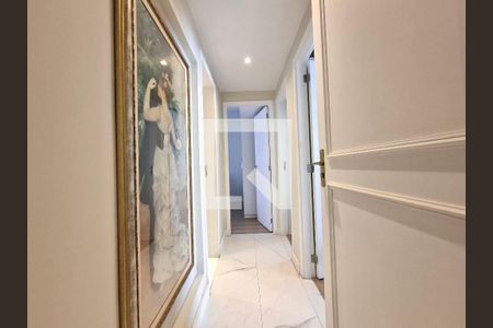 Corredor de apartamento à venda com 3 quartos, 130m² em Flamengo, Rio de Janeiro