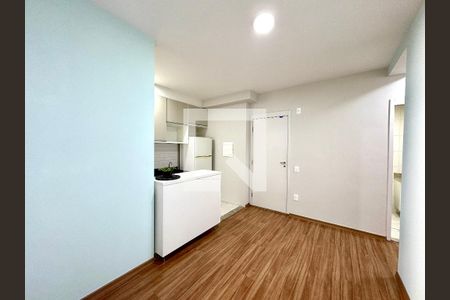 Sala de apartamento para alugar com 2 quartos, 48m² em Jardim Shangai, Jundiaí