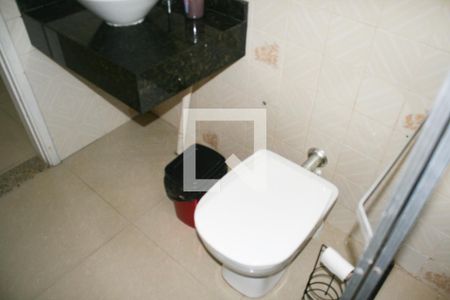 Banheiro de apartamento para alugar com 1 quarto, 48m² em Aviação, Praia Grande