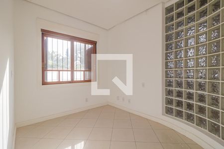 Copa de casa à venda com 5 quartos, 378m² em Vila Nova, Porto Alegre