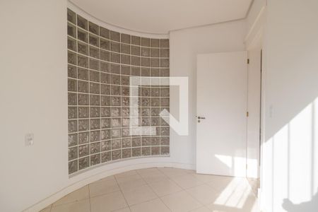 Copa de casa à venda com 5 quartos, 378m² em Vila Nova, Porto Alegre