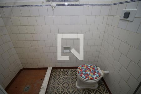 Banheiro de apartamento para alugar com 1 quarto, 55m² em Vila da Penha, Rio de Janeiro