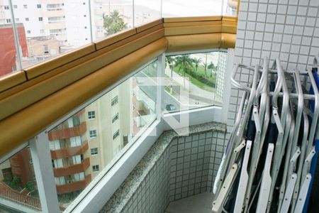 Sacada de apartamento para alugar com 1 quarto, 50m² em Vila Caiçara, Praia Grande