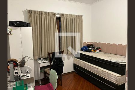 Quarto 2  de casa à venda com 3 quartos, 178m² em Vila Pires, Santo André