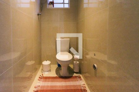 Banheiro de serviço de apartamento à venda com 2 quartos, 176m² em Vila Santa Virginia, São Paulo