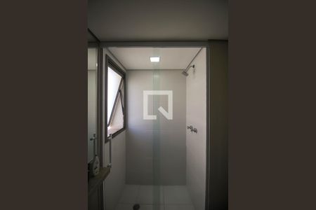 Banheiro da Suíte 1 de apartamento para alugar com 2 quartos, 89m² em Vila Independencia, São Paulo