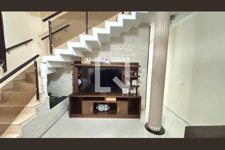 Sala de casa à venda com 3 quartos, 225m² em Vila Humaita, Santo André