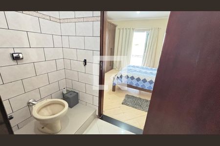 Banheiro da Suíte de casa à venda com 3 quartos, 225m² em Vila Humaita, Santo André