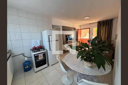 Cozinha  de apartamento à venda com 2 quartos, 55m² em Jardim Miriam, São Paulo