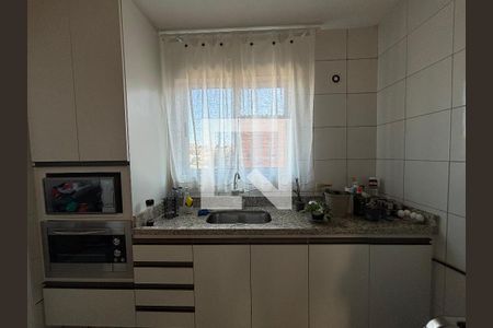 Cozinha  de apartamento à venda com 2 quartos, 55m² em Jardim Miriam, São Paulo