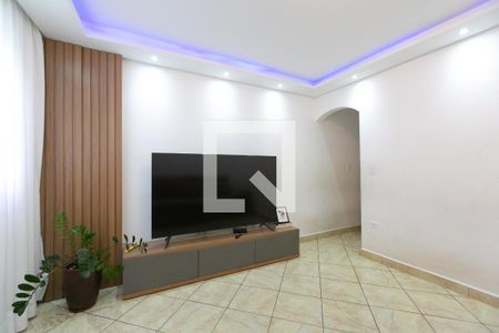 Sala de casa para alugar com 2 quartos, 300m² em Jardim Cibele, São Paulo