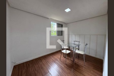 Quarto 1 de apartamento para alugar com 2 quartos, 48m² em São José, São Leopoldo