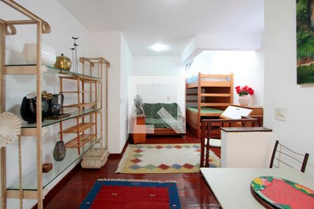 Sala 2 de apartamento para alugar com 3 quartos, 200m² em Barra da Tijuca, Rio de Janeiro