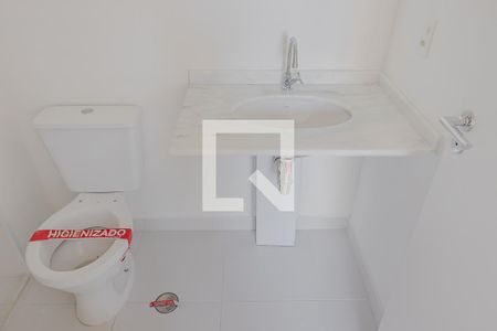 Banheiro de kitnet/studio para alugar com 1 quarto, 25m² em Pinheiros, São Paulo