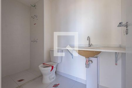 Banheiro de kitnet/studio para alugar com 1 quarto, 24m² em Pinheiros, São Paulo