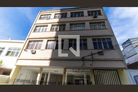Fachada de apartamento para alugar com 2 quartos, 75m² em Vital Brasil, Niterói
