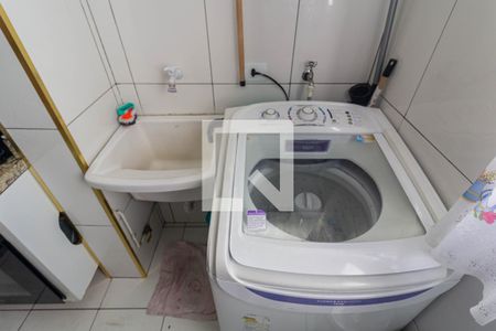 Cozinha-Lavanderia de apartamento à venda com 2 quartos, 43m² em Itaquera, São Paulo
