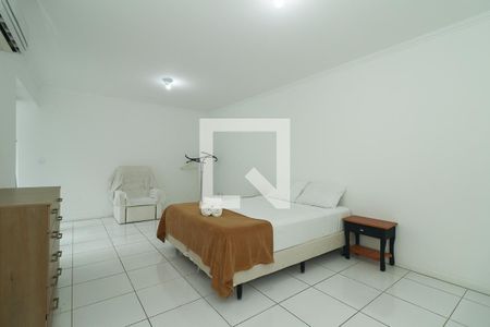 Suíte de apartamento para alugar com 3 quartos, 118m² em São João, Porto Alegre
