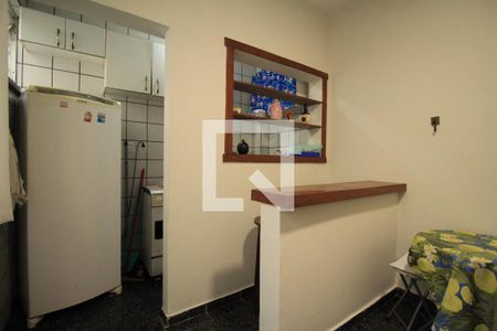 Cozinha de apartamento para alugar com 1 quarto, 30m² em Barra, Salvador
