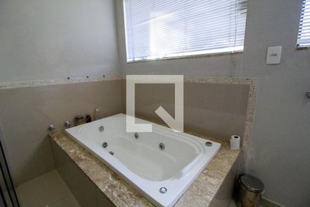 Banheiro da Suíte 1 de casa para alugar com 4 quartos, 170m² em Vila Angelica, Sorocaba