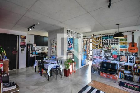 Sala de apartamento para alugar com 1 quarto, 70m² em Vila Suzana, São Paulo