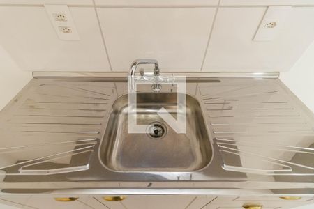 Cozinha de apartamento para alugar com 2 quartos, 41m² em Vila Ema, São Paulo