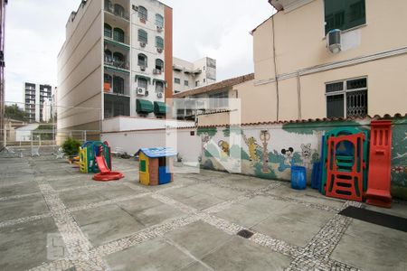 Apartamento para alugar com 63m², 1 quarto e 1 vaga Apartamento para alugar com 63m², 1 quarto e 1 vagaPlayground