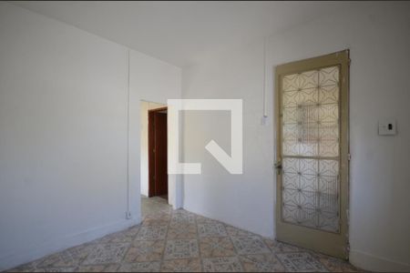 Sala de casa para alugar com 2 quartos, 65m² em Cascadura, Rio de Janeiro