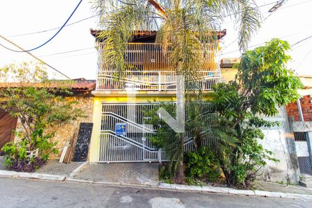 Fachada + Placa de casa à venda com 5 quartos, 130m² em Jardim das Camelias, São Paulo