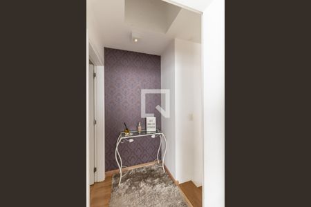 Corredor de casa de condomínio para alugar com 3 quartos, 240m² em Aclimação, São Paulo