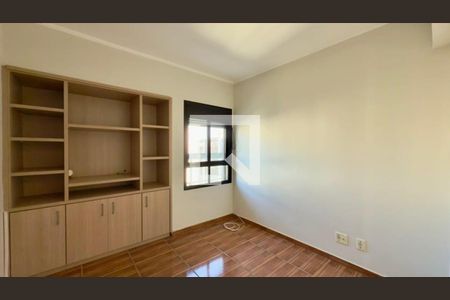 Apartamento à venda com 2 quartos, 74m² em Vila Olímpia, São Paulo