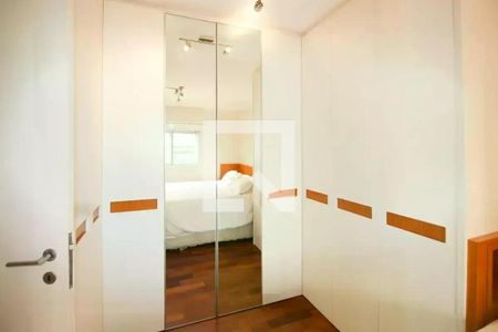 Apartamento à venda com 3 quartos, 110m² em Vila Olímpia, São Paulo