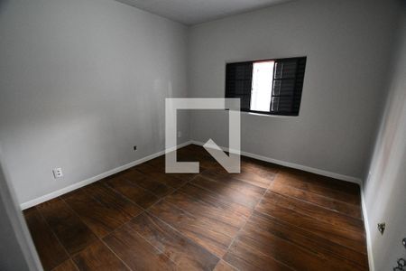 Quarto 1 de casa para alugar com 2 quartos, 80m² em Vila Jequitibas, Campinas