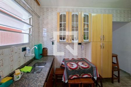Cozinha de apartamento para alugar com 1 quarto, 64m² em Vila Assuncao, Praia Grande