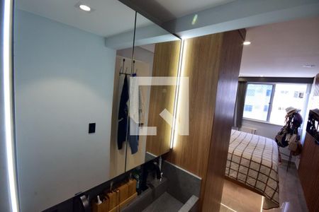 Apartamento à venda com 84m², 2 quartos e 1 vagaBanheiro Suíte