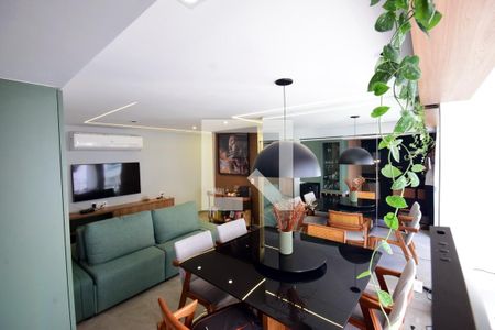 Sala de apartamento à venda com 2 quartos, 84m² em Barra da Tijuca, Rio de Janeiro